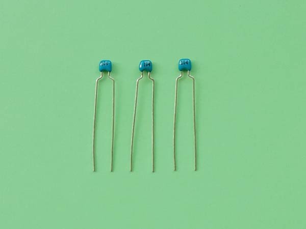 Ïðîñìîòð ôîòî... ÊÎÍÄÅÍÑÀÒÎÐÛ ÄËß ÏÎÄÀÂËÅÍÈß ÝËÅÊÒÐÎÌÀÃÍÈÒÍÛÕ ÏÎÌÅÕ (3 øò.)