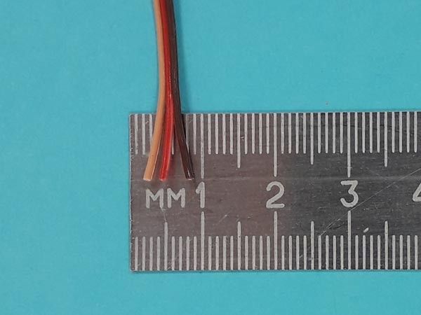 Ïðîñìîòð ôîòî... Ñåðâîïðîâîä òîíêèé öâåò YRB (1 ìåòð)