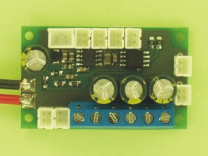 Подробнее... Модуль силового выключателя и I-U защиты (20 А, 12 В)
